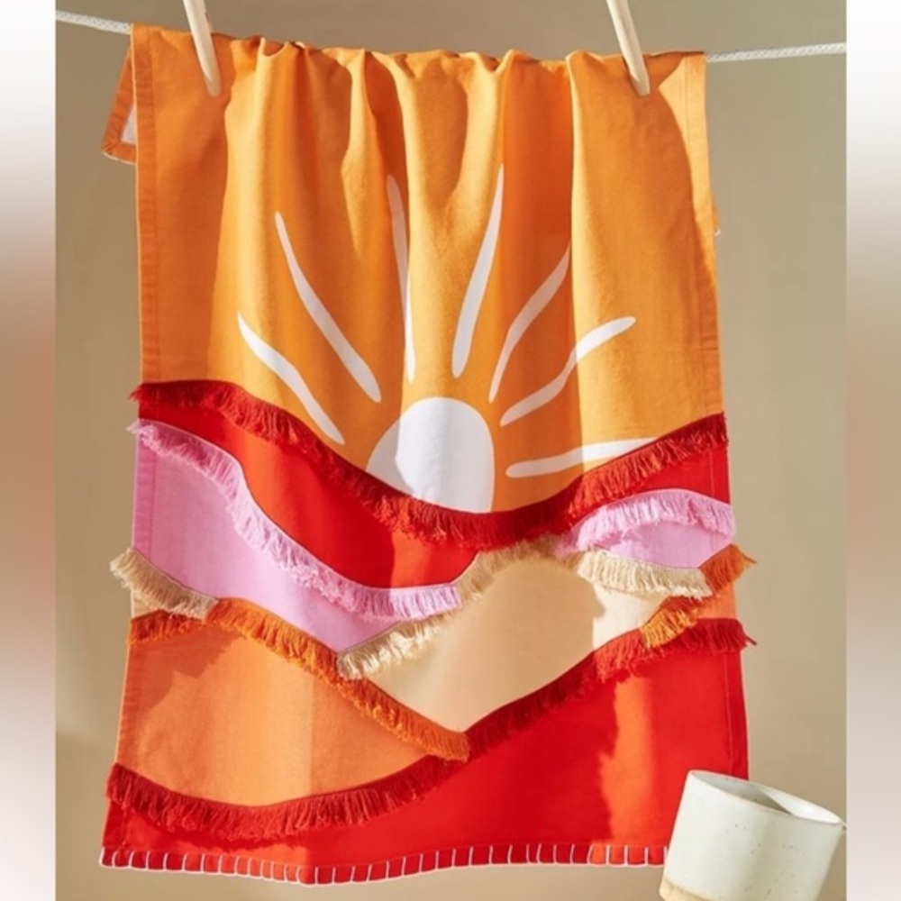 New🌟 Anthropologie-Sunscape Dishtowel